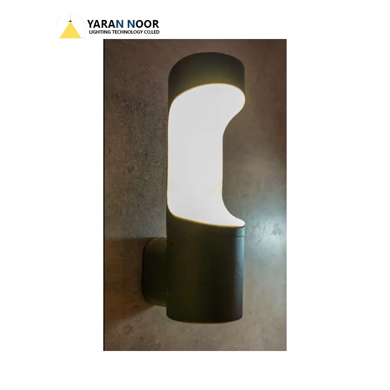چراغ دیواری سورا ارتفاع 30cm (15 وات) کد 263 NENOL